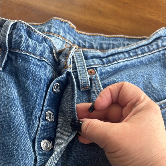 Levi's Classic Blue Straight Leg Jeans - Picture 6 of 7